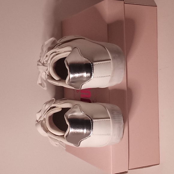 Juicy Couture "JUICY CHAYA" 👟 - Picture 3 of 12